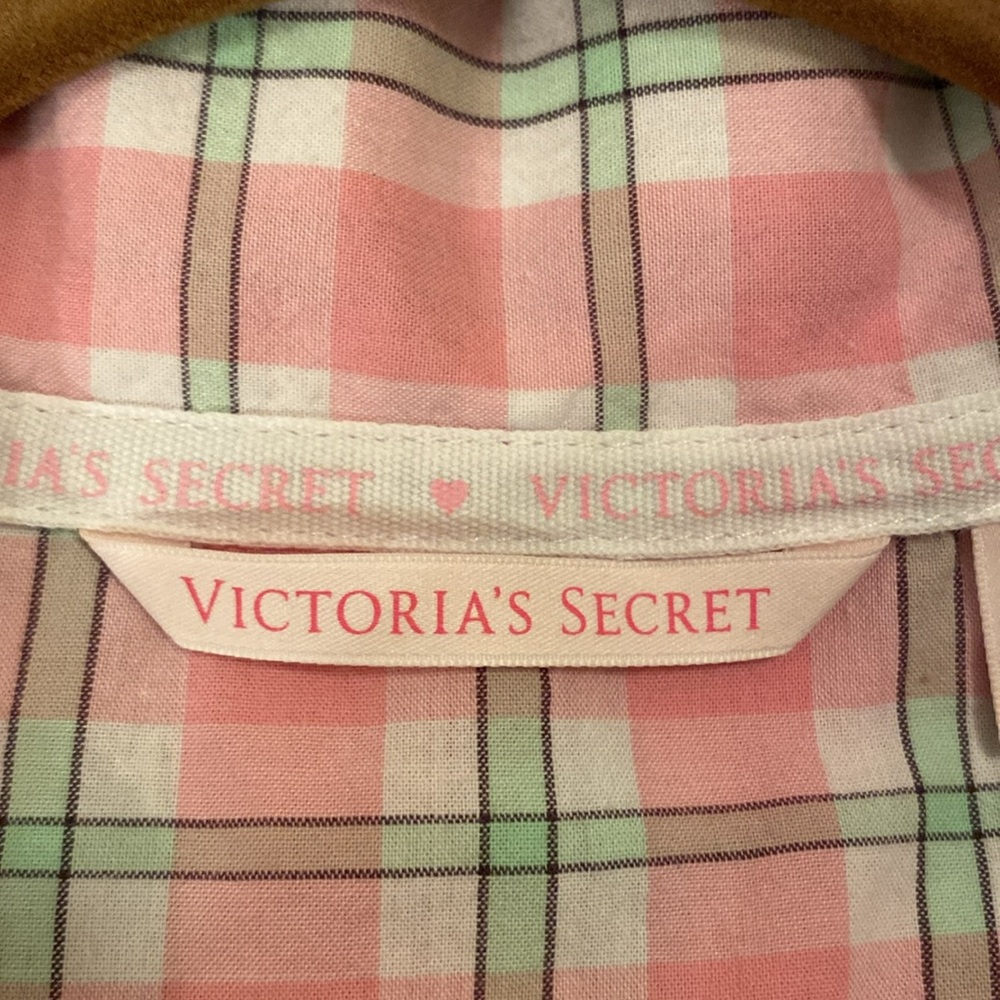 Victoria's Secret Cotton Long Sleeve
Sleepshirt, Size: Small - Picture 7 of 11